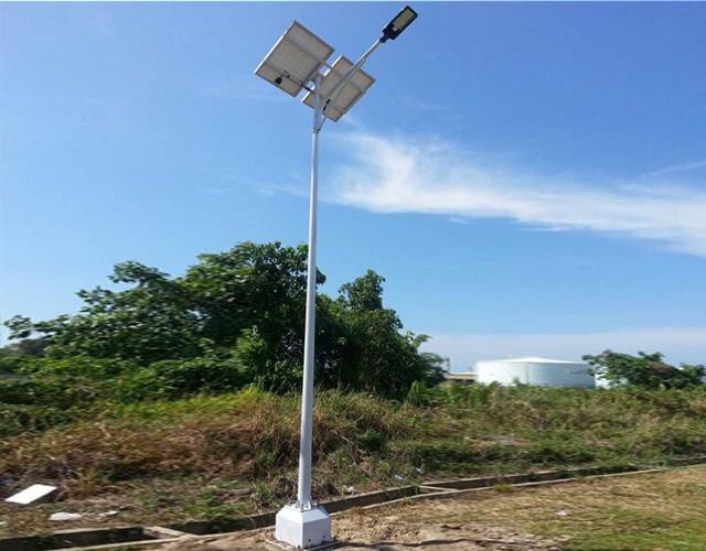 Capacity calculation of solar street lights