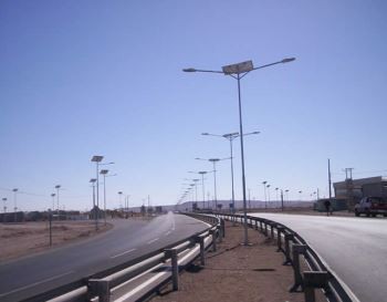 8M 60W Double Arm Solar Street Lights